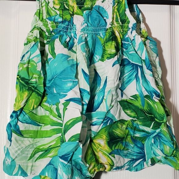 Jungle Gym Queen - Picture 2 of 2